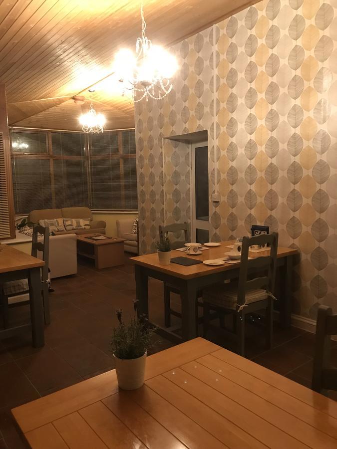 Leahurst Bed And Breakfast Tywyn Εξωτερικό φωτογραφία